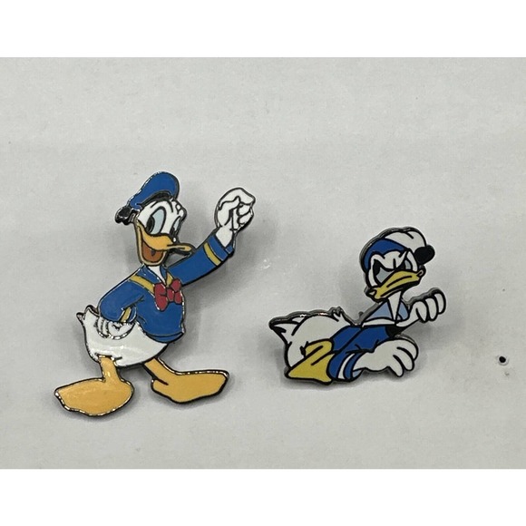 Rare Pin 59685 Donald Duck Comic Strip 70th Anniversary Card Set 6 Pin Set Mint - Picture 10 of 13